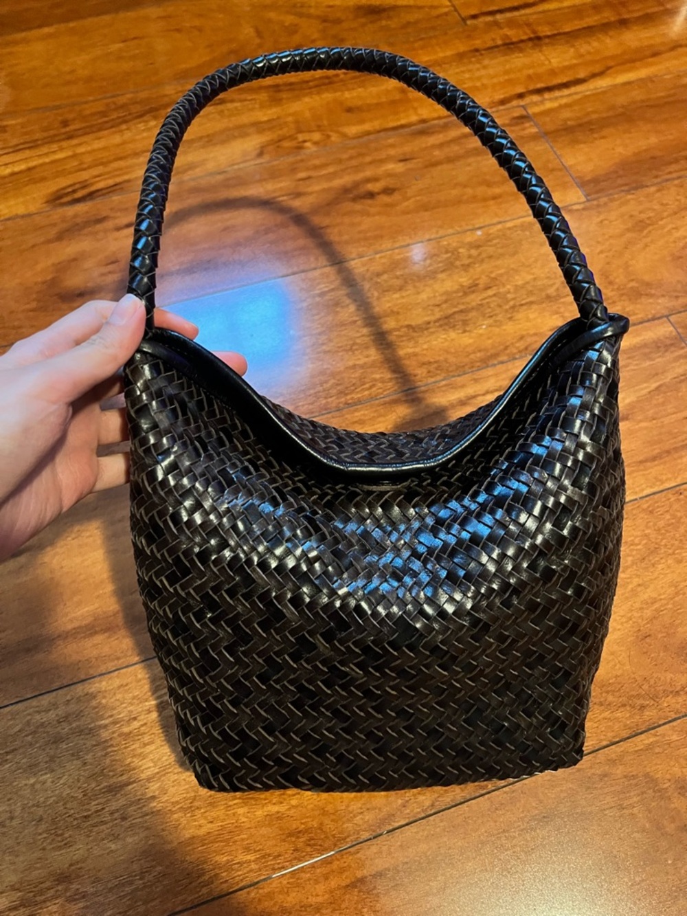 NWT Madewell The Signature Woven Shoulder Leather Bag - Picture 3 of 4